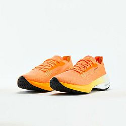 Pánska bežecká obuv Kiprun KD900 oranžová oranžová 43 1_SLASH_2